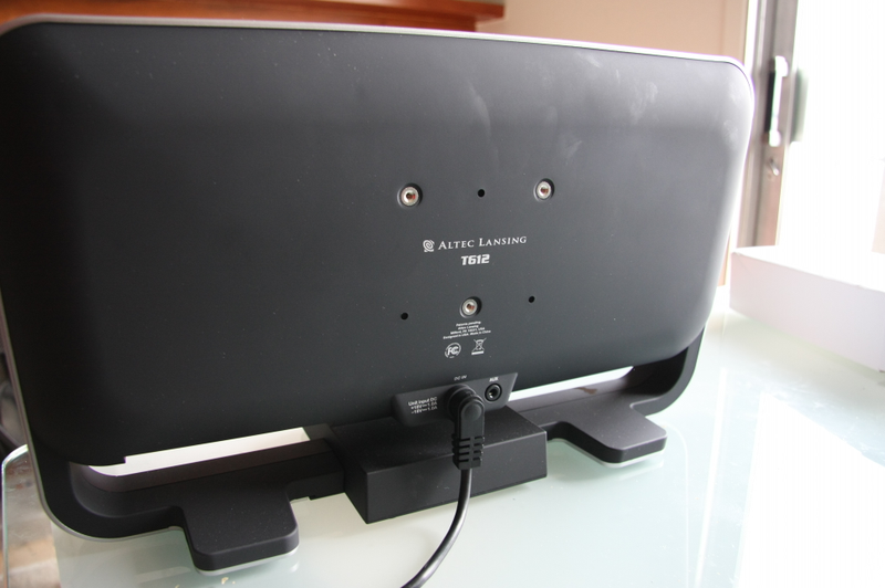Illustration for article titled Altec Lansing T612: Their First iPhone-Friendly, GSM Buzz-Shielding Speaker Dock